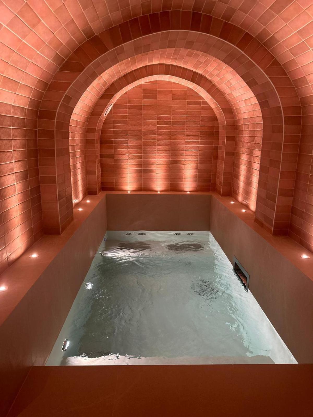 Hotel Ginette A La Folie & Spa Paris Eksteriør billede